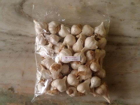 NaturePinks Organic Garlic Packed NaturePinks Organic Garlic Packed